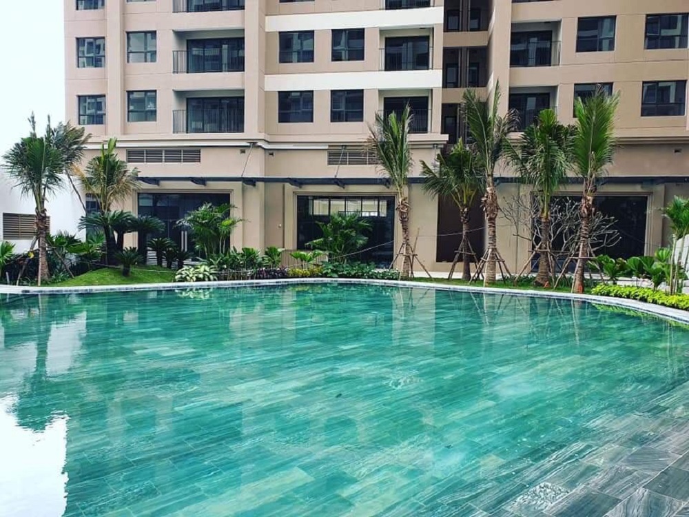 Bể bơi tòa C6-C7 chung cư Dcapitale Trần Duy Hưng