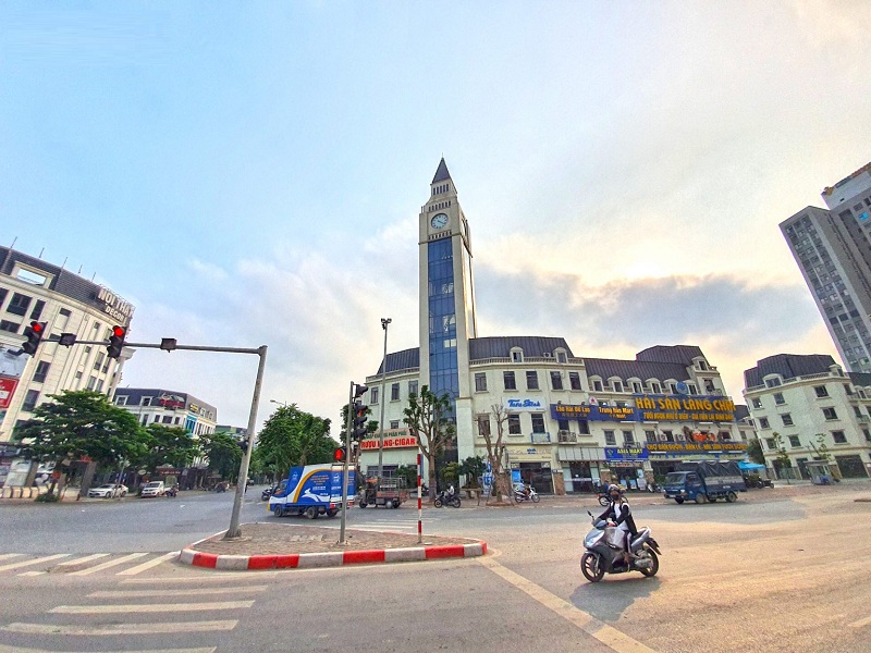 Tháp đồng hồ Lacasta Tower Văn Phú - Hà Đông
