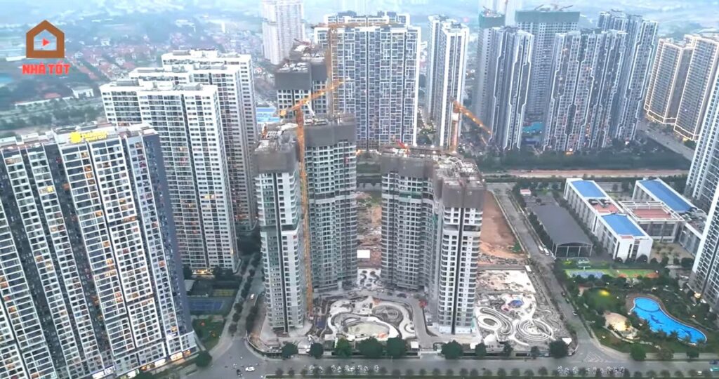 Ảnh thực tế tiến độ Lumiere Evergreen Vinhomes Smart City tháng 5/2025