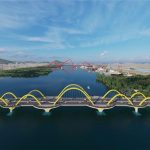 phoi-canh-cau-cua-luc-1-qua-emerald-bay-dien-loan-hoanh-bo (2)
