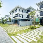 anh-thuc-te-biet-thu-ven-ho-bt5-luxury-villa-lakeside-splendora-bac-an-khanh (2)